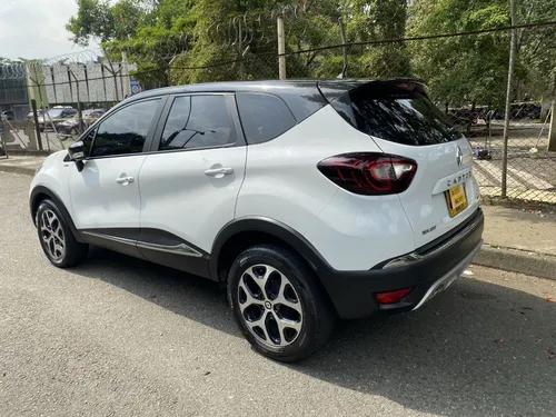 Renault Captur 2.0 Intens At 4x2 2021