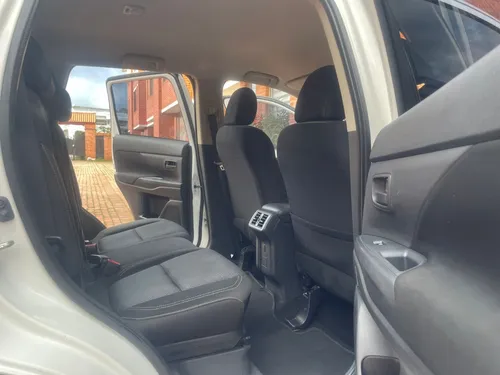 Mitsubishi Outlander Kaiteki 2.4 4x4 Lx 7 Puestos