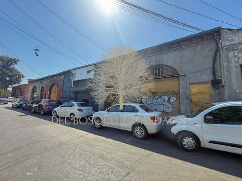 Vendo Local Comercial De 998m2 A Pasos De Matadero Franklin