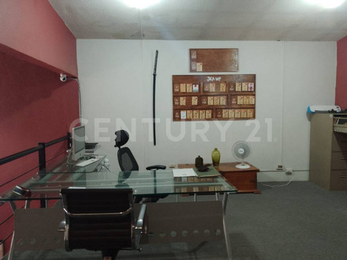 Inmueble Producrivo En Renta, Excelente Ubicacion.