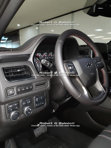 Imagen 2 de 14 de Suburban Rst 2021