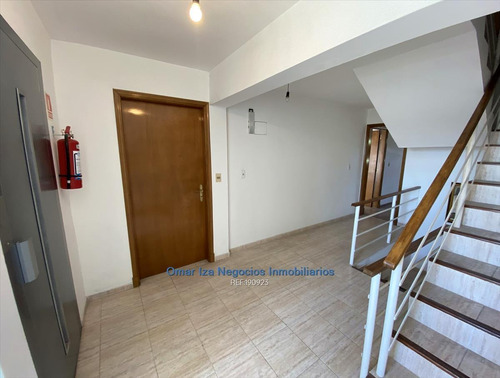 Imagen 7 de 12 de Venta De Parking Funcionando Mas Posibilidad De Apto Nuevo! Cw190923