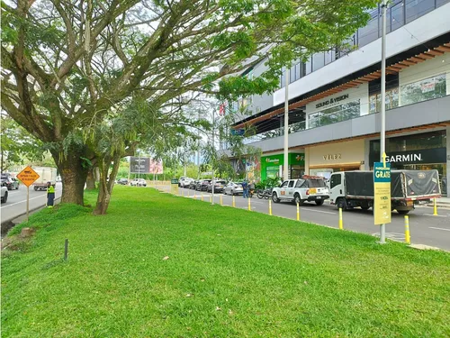 Venta Local Con Mezzanine Primer Piso Cerritos Mall Pereira