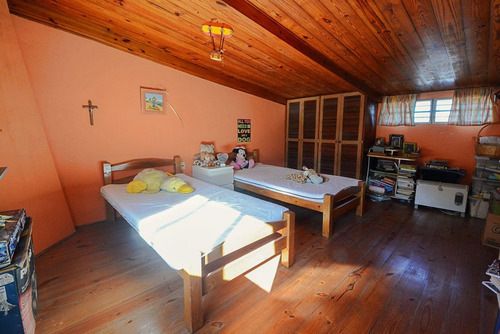 Venta Casa 2 Dormitorios - Lezica - Jardin