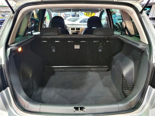 Imagem 6 de 15 de Volkswagen Spacefox 1.6 Msi Trendline 8v Flex 4p Automatizad