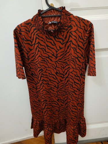 Vestido Animal Print Zara