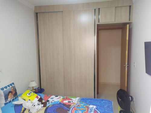 Imagem 5 de 6 de Apartamento A Venda No Jr. Anhanguera Com Sala Arejada, 2 Dormitórios, Sendo 1 Suíte, 2 Vagas De Garagem, Prédio Baixo, Apartamento Térreo Disponibili - Ap00640 - 70641035