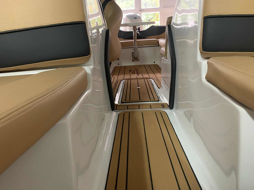 Imagen 6 de 15 de Lancha Victoria Open Wake Con 150 Hp Full Linea 2023