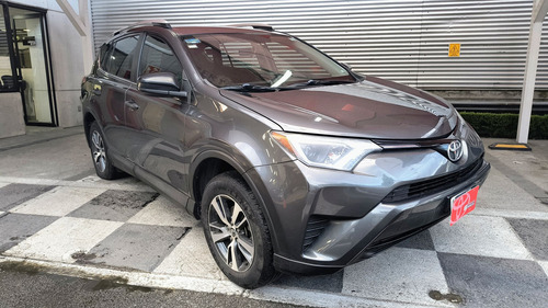 Toyota RAV4 2.5 Le At