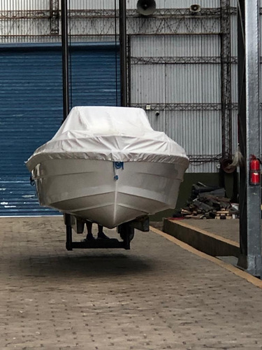 Lancha Regnicoli Marea 630 Con Fuera De Borda Suzuki 140 Hp