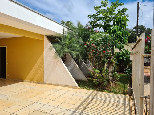 Imagem 2 de 15 de Casa - San Remo - Ref: 10165 - V-10165