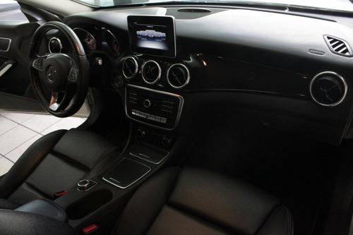 Imagen 9 de 15 de Miura Motors - Mercedes Benz Cla 200 2019