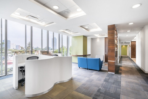Renta De Espacio De Coworking En Regus Plaza Leibnitz