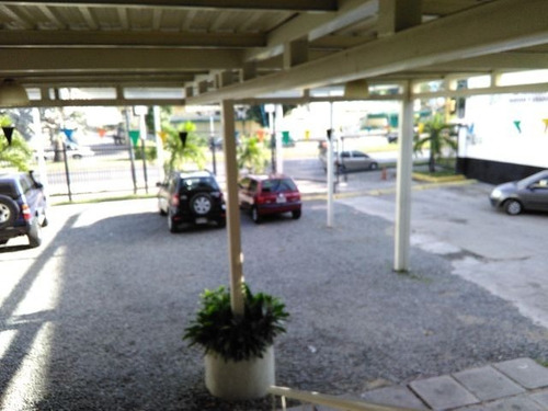 Imagen 8 de 10 de Galpón En Venta Av. Bolívar, Maracay, Aragua, 22-14315 Mv