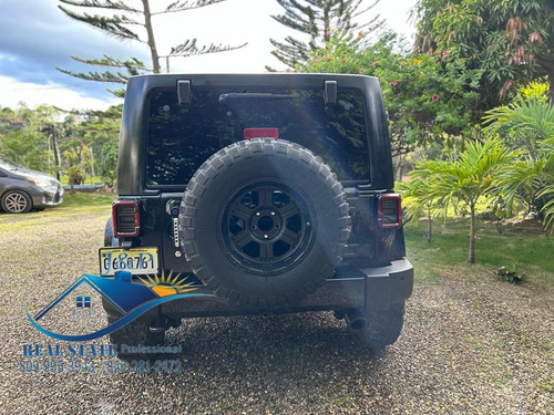 Jeep Wrangler Sahara 2018 Americanos