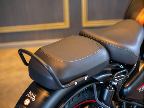 Imagen 21 de 25 de Royal Enfield Classic 350 Dark Stealth Black Disponible Ya