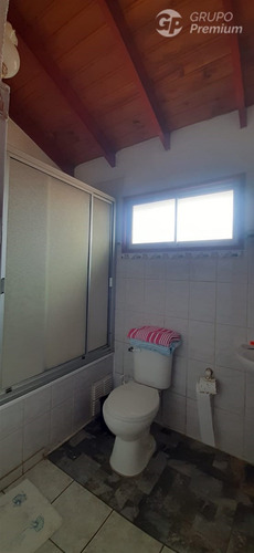 Casa Y Cabañas En Venta De 10 Dorm. Y 10 Estac. En Quintero