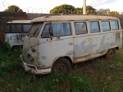 Imagem 4 de 8 de Volkswagen Kombi Samba Coruja