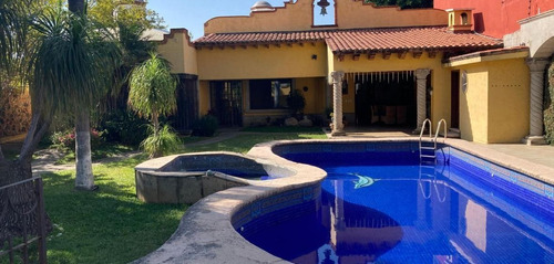 Casa En Jardines De Cuernavaca