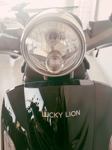 Lucky Lion Grip Triciclo