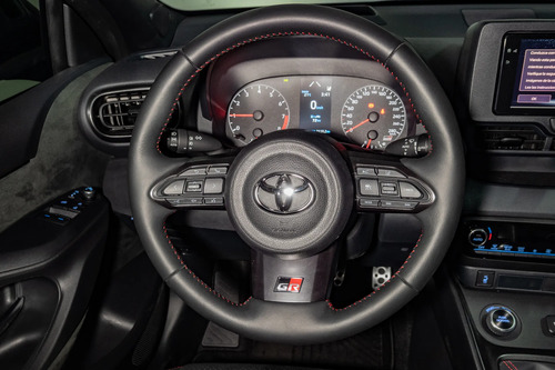 Toyota Gr Yaris 2023 Mt 1.6l