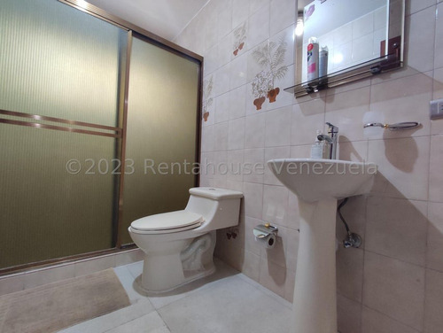 Lindo Apartamento Con Excelente Ubicación, 4h3burb La Soledad, Cercano A Colegios, Farmacias, Restaurantes, Supermercados. Hasiso.