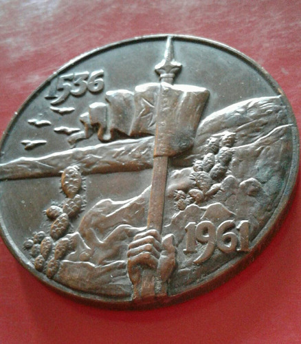 Medalla, Ilustre Municipalidad  De Valparaíso  Chile