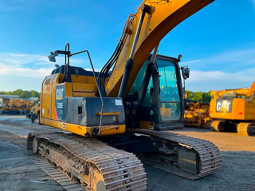 Excavadora Caterpillar Modelo 320e Lrr Año 2013