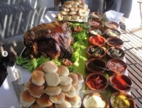 Pernil De Cerdo Catering 30 Personas