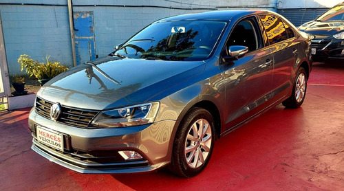 Imagem 1 de 9 de Volkswagen Jetta 2.0 Trendline Flex 4p Tiptronic