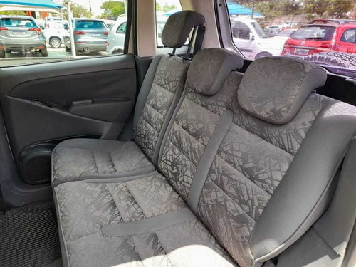 Imagem 12 de 12 de Fiat Fiat Idea Adventure Dual 2010