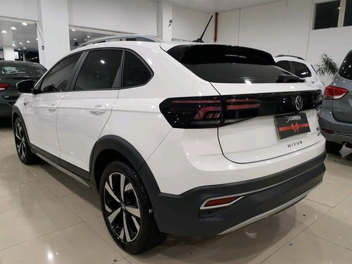 Imagem 3 de 12 de Nivus 1.0 200 Tsi Total Flex Highline Automático
