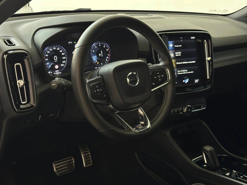 Volvo XC40 2.0 T5 GASOLINA R-DESIGN AWD GEARTRONIC