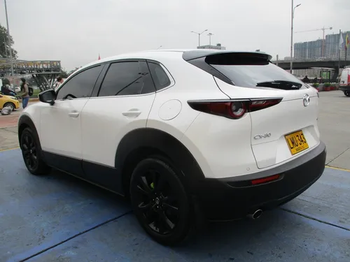 Mazda CX-30 GRAND TOURING HYBRID 2.0 4X2 AT AA
