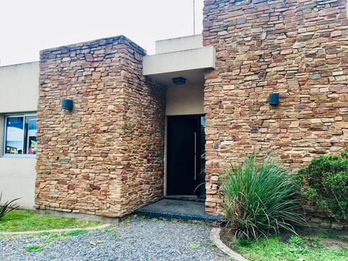 Casa En Venta Barrio Cerrado Moreno