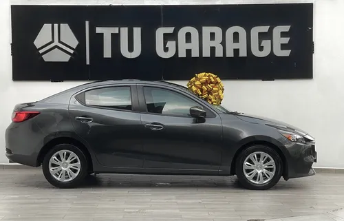 Mazda Mazda 2 1.5 i sedan aut a/ac