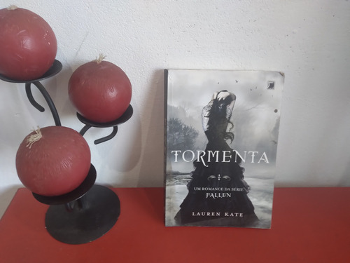 Livro: Tormenta - Um Romance Da Série Fallen - Lauren Kate