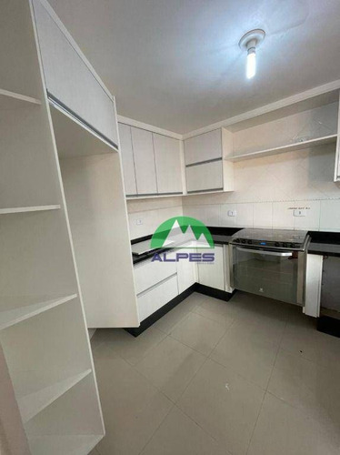 Imagem 28 de 30 de Triplex Mobiliado E Super Bem Localizado! - So1613