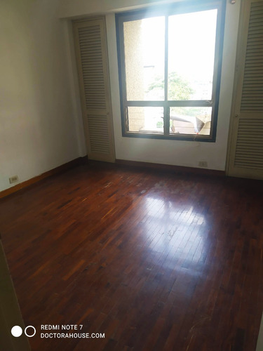 Imagen 8 de 11 de Alquiler Apartamento 50m2 Las Mercedes Calle Hípica