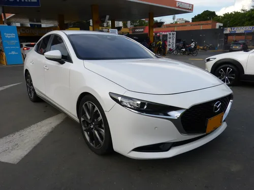 Mazda 3 2.0 Touring