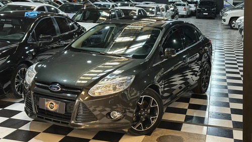 Ford Focus III 2.0 Sedan Titanium At6