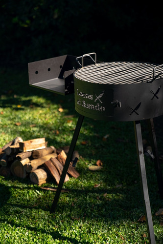 Imagen 3 de 10 de Parrilla Fogonero Brasero Carbon Leña Portatil Locos X Asado