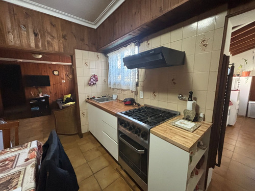 Casa 4 Ambientes - Garage Y Parque - Villa Primera