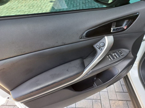 Imagem 7 de 12 de Mitsubishi Eclipse Cross Hpe-s Sport 1.5 Awc Aut. 2021/2...