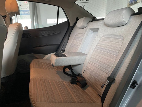 Imagen 6 de 8 de Grand I 10 Sd Gls Tm 2022