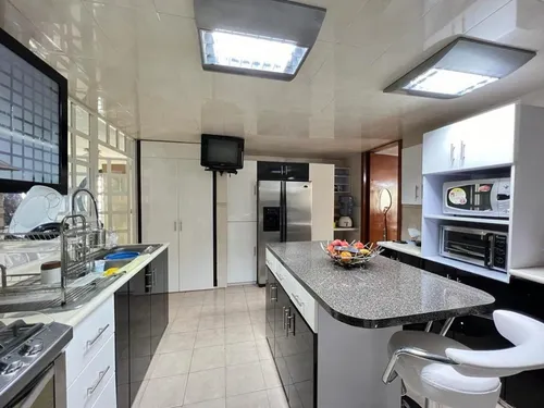 Casa En Venta En Zavaleta (zavaleta)