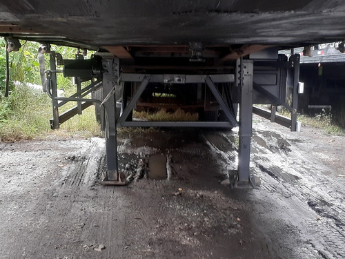Sider Para Bebidas Guerra 30 Pallets E Com Pneus Michelinn