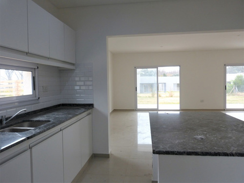Imagen 11 de 30 de Casa En Venta Ubicado En Santa Guadalupe, Pilar Del Este, G.b.a. Zona Norte