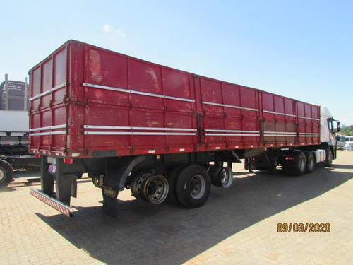 Iveco Stralis 460 6x2 - Automático - Carreta Graneleira