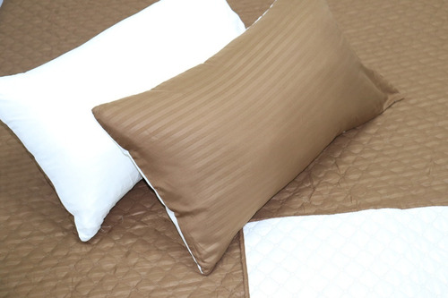 Imagen 1 de 2 de Comforter Café Líneas Beige Microfibra Queen Doble Faz
